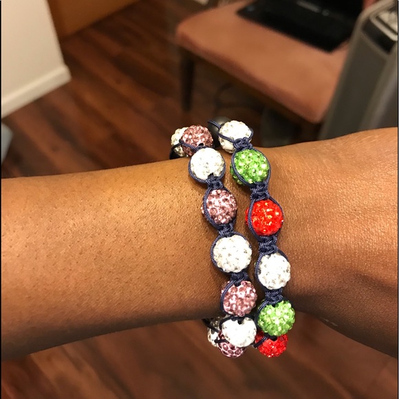 Bracelets - Picture 3 of 8